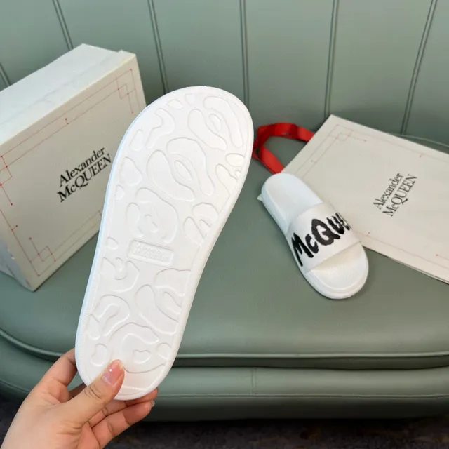 Alexander McQueen Logo Slide White Black Slippers 2