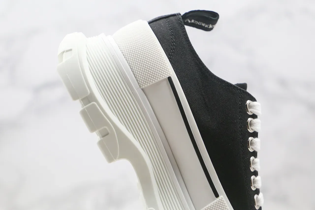Alexander McQueen Oversized Sneaker Black and White Chunky Sneakers 4