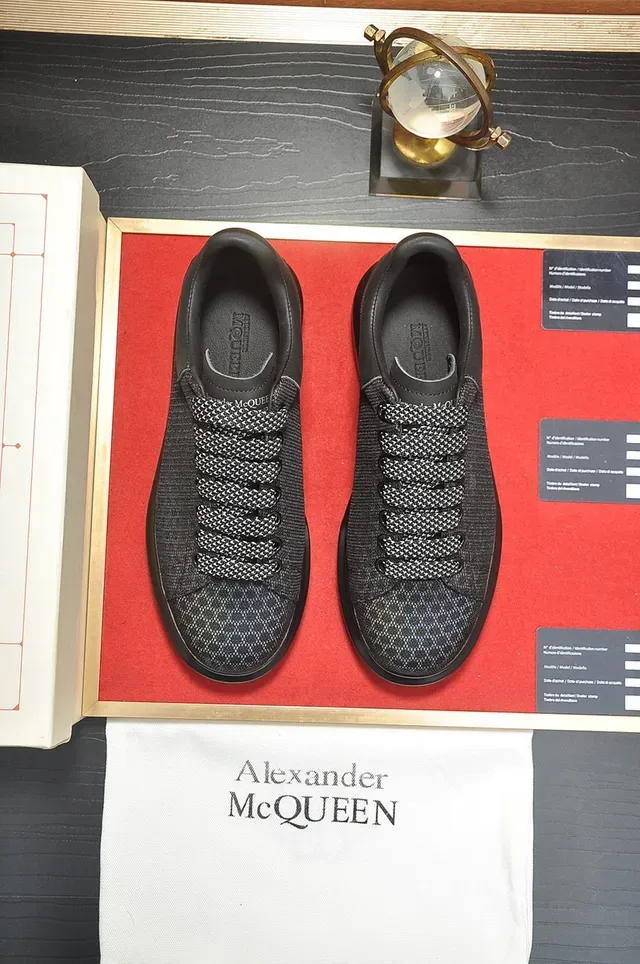 Alexander McQueen 黑色 Oversized 生活方式运动鞋 8