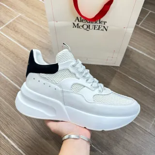 Alexander McQueen Oversized Sneaker White Black Platform Sole Mesh And Synthetic Overlay Construction Chunky Sneakers