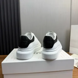 Alexander McQueen Oversized Sneaker White Black Sole Textured Heel Lifestyle Sneakers
