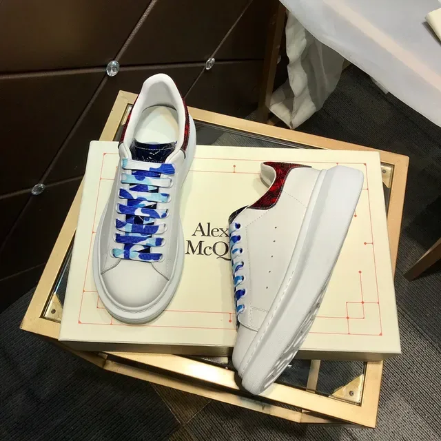 Alexander McQueen ওভারসাইজড স্নিকার সাদা নীল প্ল্যাটফর্ম সোল পারফোরেটেড টো বক্স লাইফস্টাইল স্নিকার 7