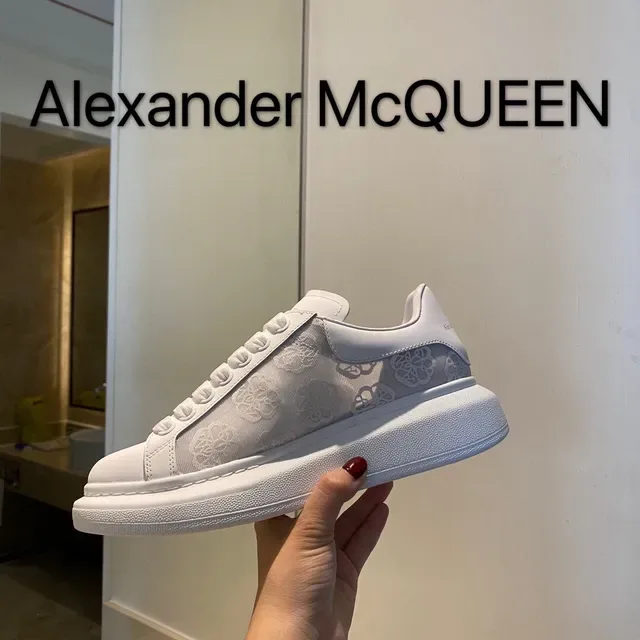 Alexander McQueen Oversized Sneaker White Floral-Embossed Lifestyle Sneakers 3