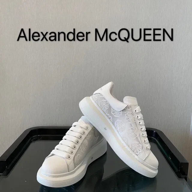 Alexander McQueen Oversized Sneaker White Floral-Embossed Lifestyle Sneakers 5