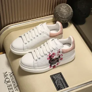 Alexander McQueen Oversized Sneaker White Pink Floral Skull Lifestyle Sneakers