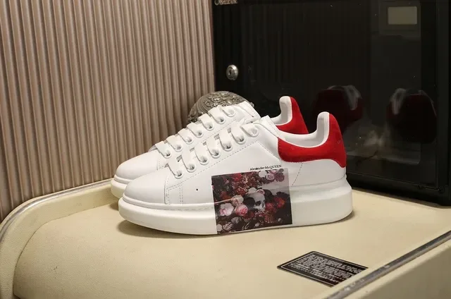 Alexander McQueen Oversized Sneaker White Red Heel Tab Lifestyle Sneakers 9