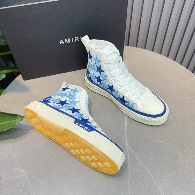 Amiri Skel Top High Chaussures Lifestyle Blanc et Bleu Étoiles Broderies 2
