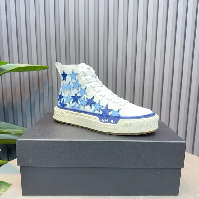 Amiri Skel Top High Chaussures Lifestyle Blanc et Bleu Étoiles Broderies 8