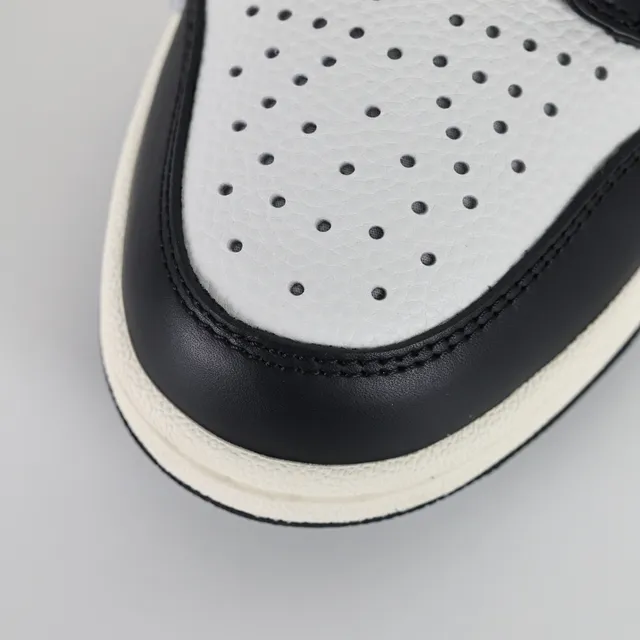 Amiri Skel Top Low Noir et Blanc Chaussures Lifestyle 5