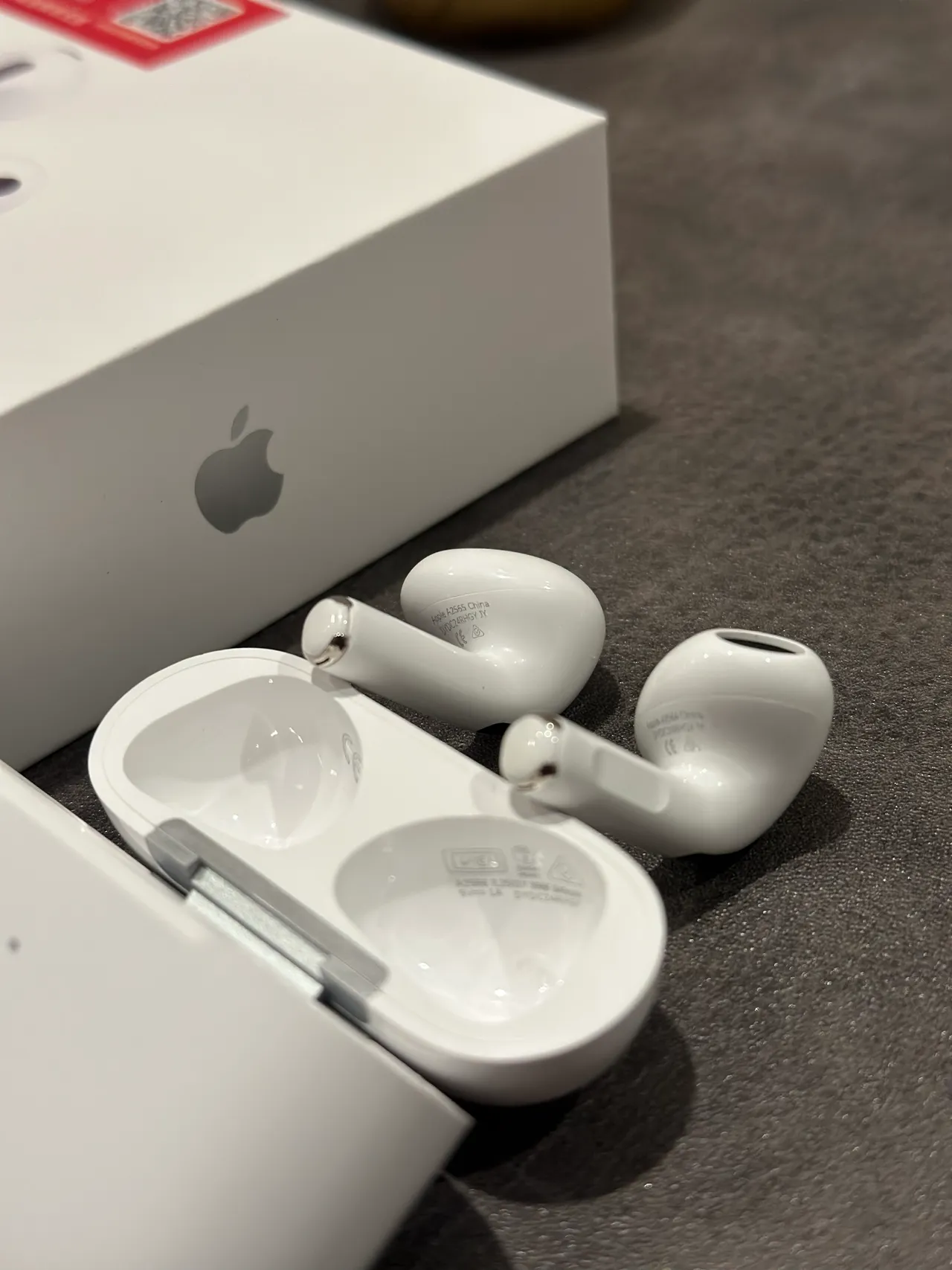 Apple AirPods White Black Stem-Style Compact TWS Earbuds 11