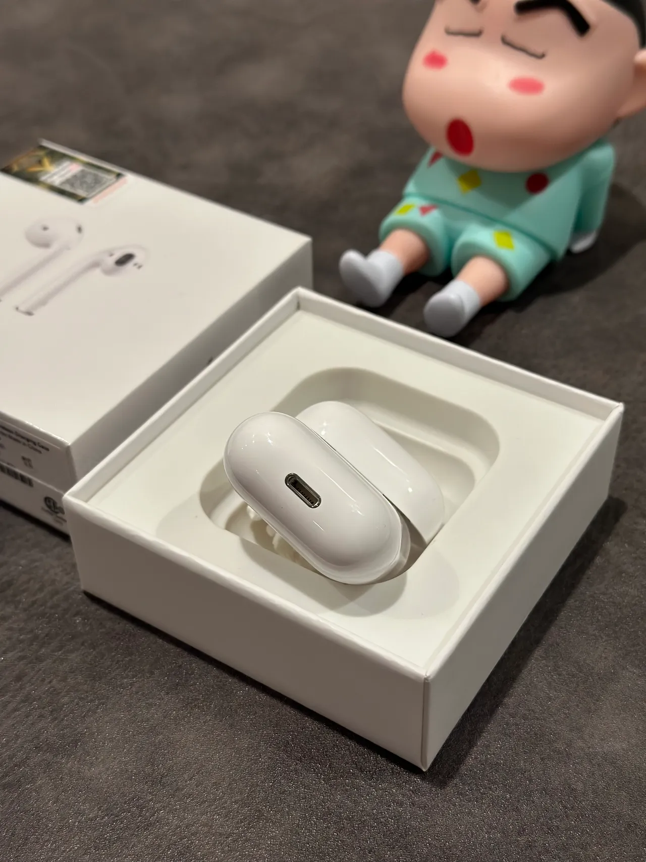 Apple AirPods White Stem-Style Matte Finish TWS Earbuds 7