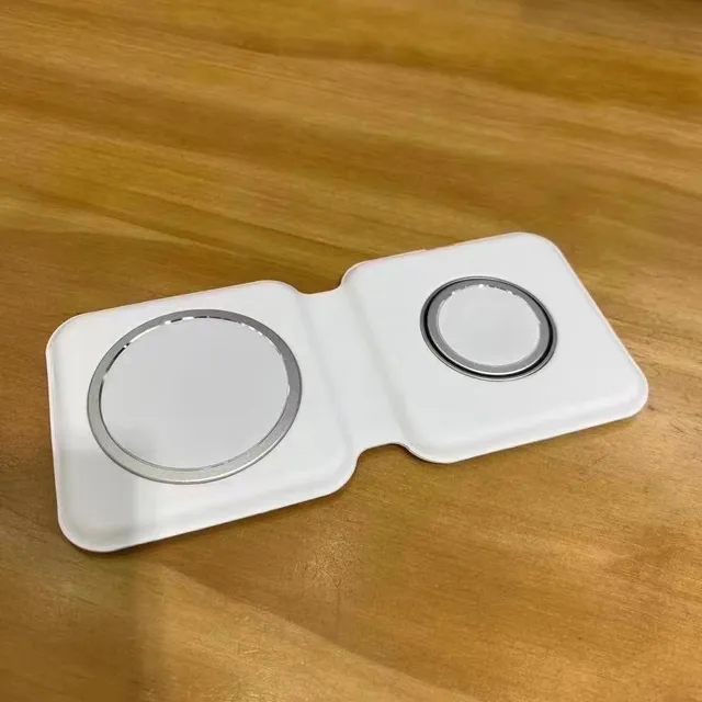 شاحن قابل للطي Apple MagSafe Duo أبيض فضي ثنائي لفائف 3