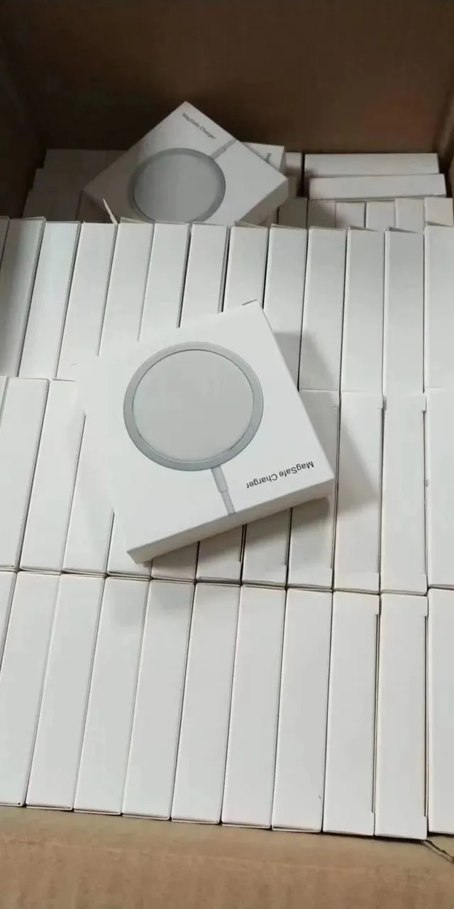 Apple MagSafe White Silver Circular Disc Magnetic Ring Charger 6