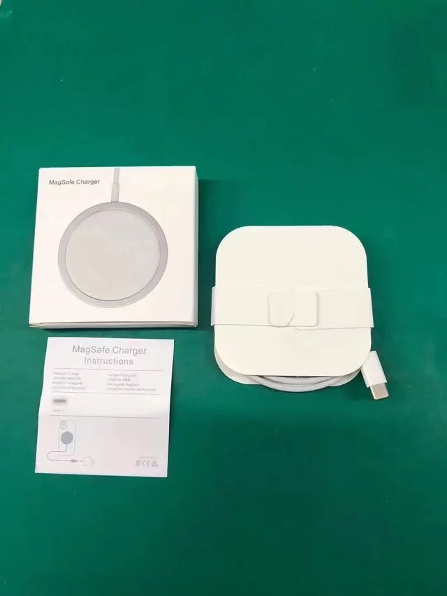 Apple MagSafe White Silver Circular Disc Magnetic Ring Charger 7