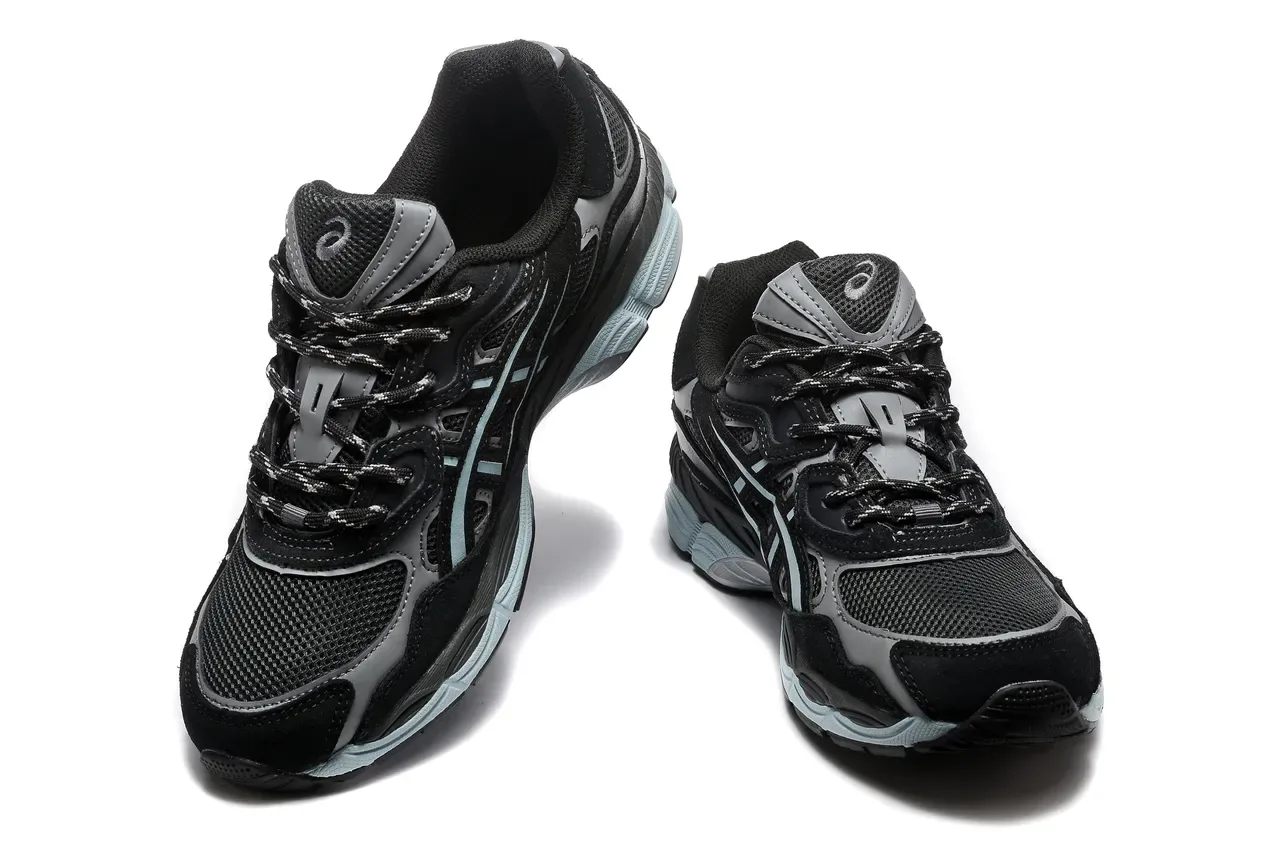 ASICS Black Blue Mesh And Suede Upper Asymmetrical Lacing System Running Shoes 2