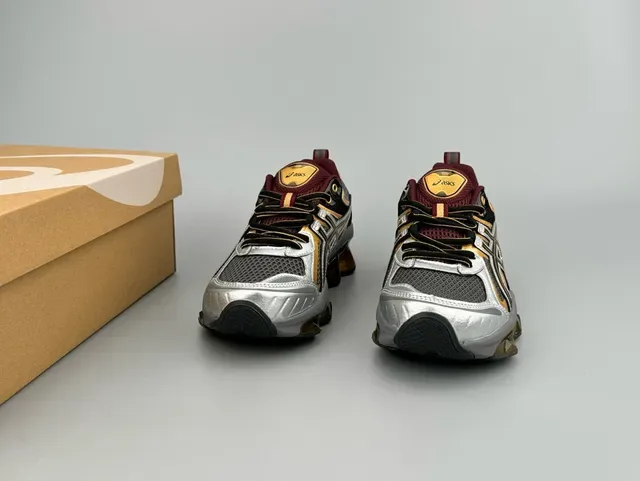 ASICS Black Gold Mesh And Synthetic Overlay Upper Visible Gel Cushioning Pods Running Shoes 4