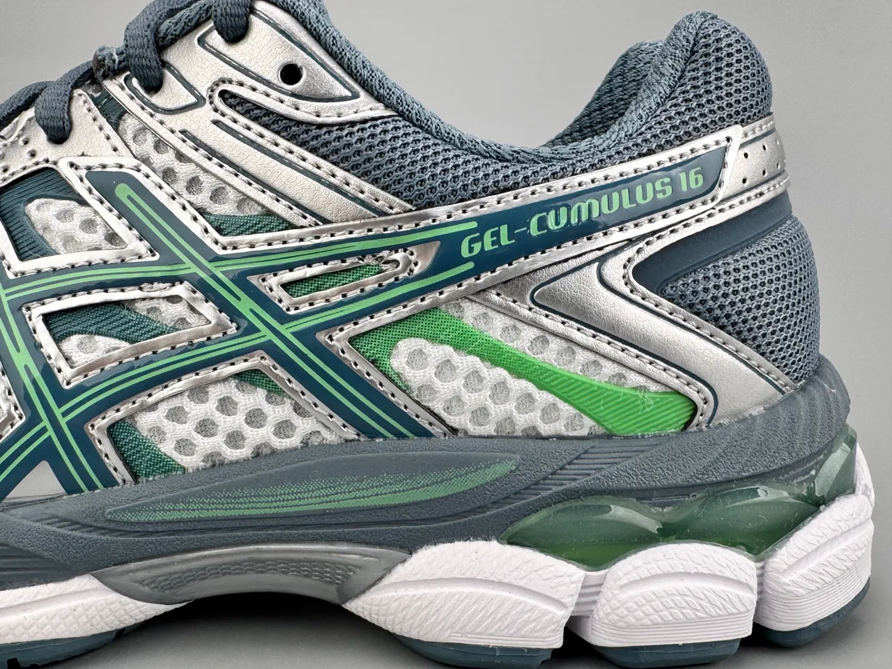ASICS Gel-Cumulus 16 White Silver Green Zapatillas de correr 3
