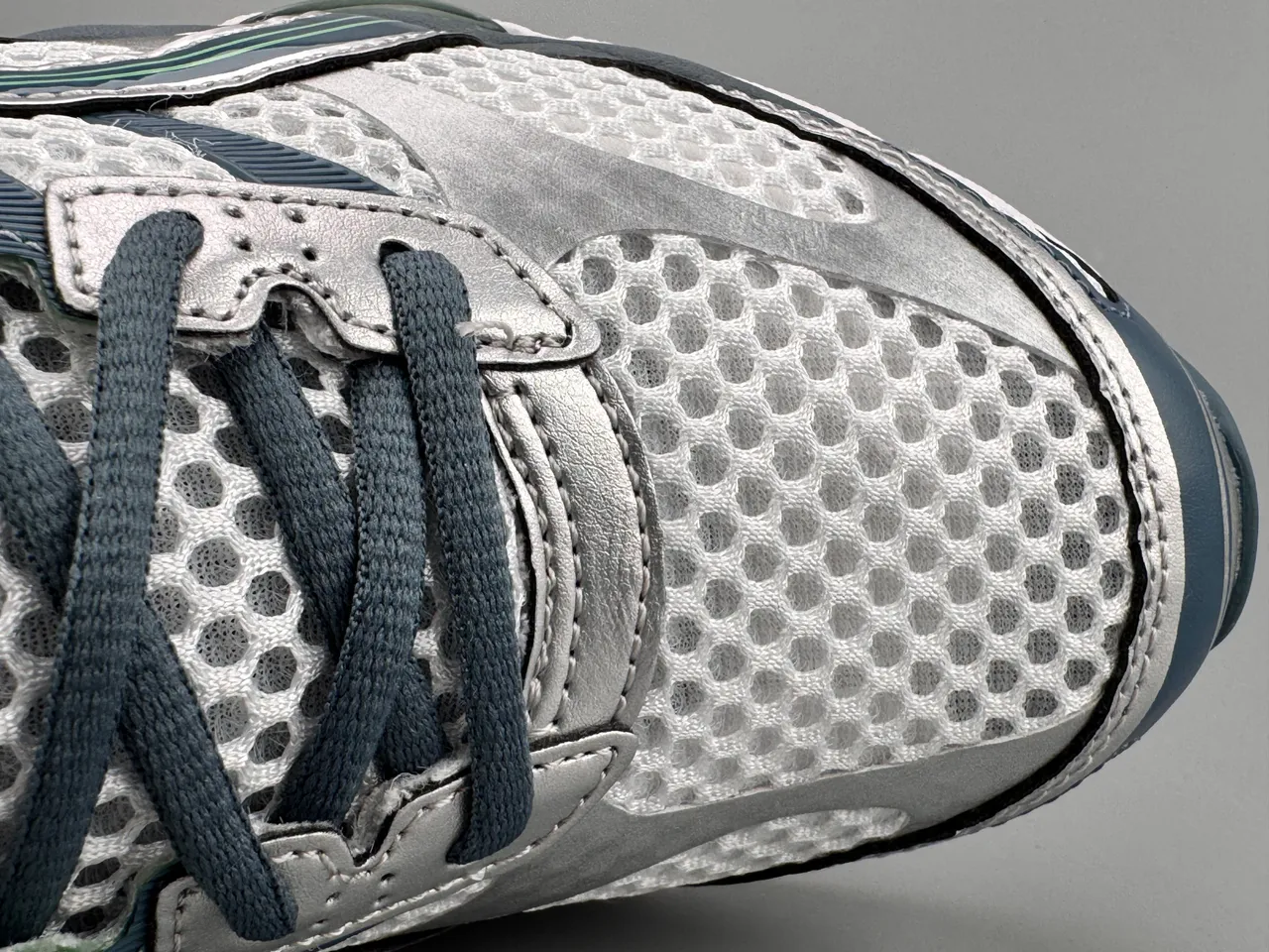 ASICS Gel-Cumulus 16 White Silver Green Zapatillas de correr 4