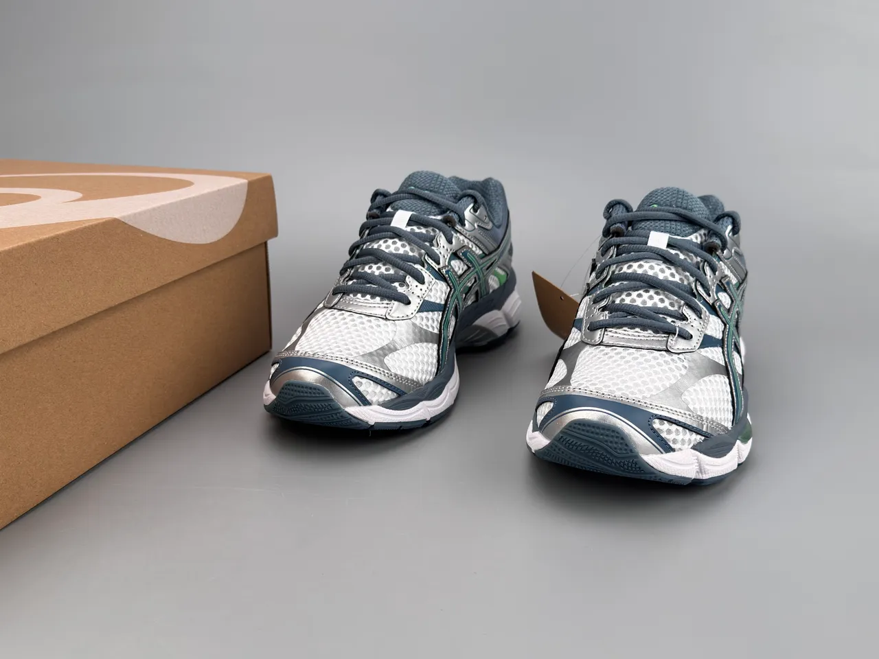ASICS Gel-Cumulus 16 White Silver Green Zapatillas de correr 5