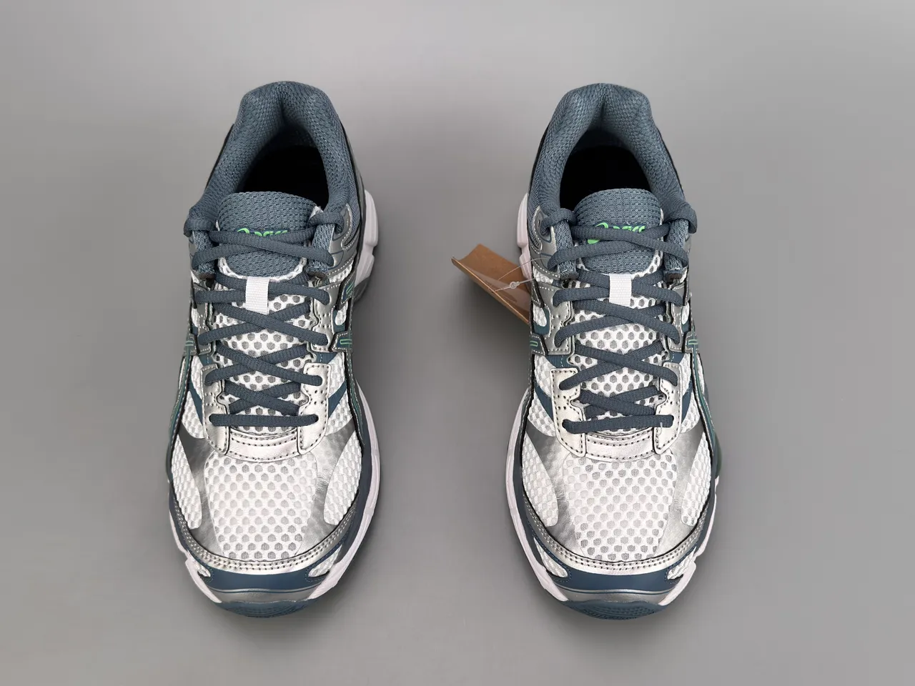 ASICS Gel-Cumulus 16 White Silver Green Zapatillas de correr 9