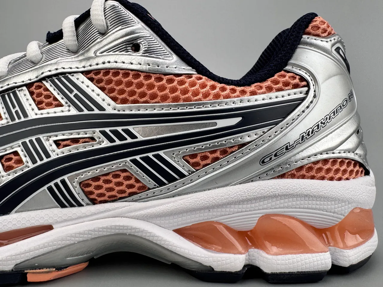 ASICS Gel-Kayano 14 Silver Peach Navy tênis de corrida 5