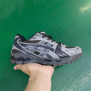 ASICS Gel-Kayano Gray Black Mesh Upper Synthetic Overlays Running Shoes