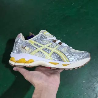 ASICS Gel-Lyte III Silver Yellow Running Shoes
