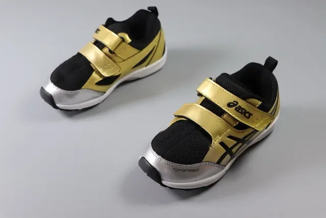 ASICS Red Black Velcro Strap Closure Synthetic/mesh Upper Lifestyle Sneakers 16