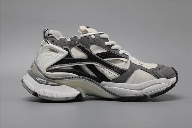ASICS Runner Grey/White/Black Running Shoes 8