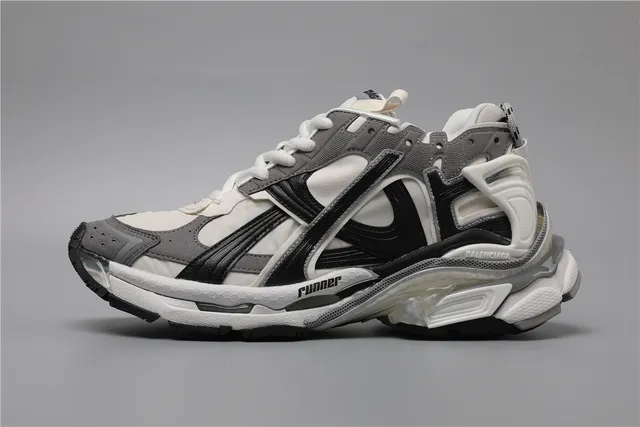 ASICS Runner Grey/White/Black Running Shoes 9