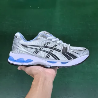 ASICS Silver Blue Mesh And Synthetic Overlay Upper Black Tiger Stripe Branding Running Shoes