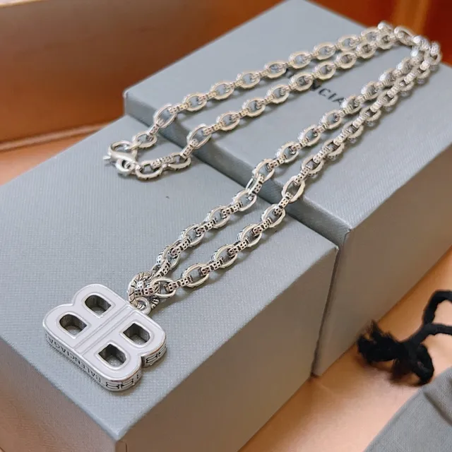 Balenciaga B Chain Prata Branco Corrente Grossa Enamel Preenchido Colar Pendente 2