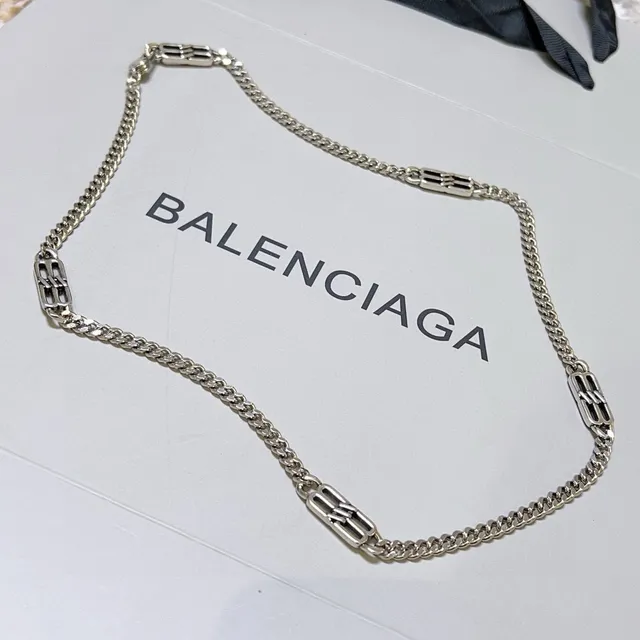 Balenciaga BB Chain Silver-Tone Curb Necklace 9