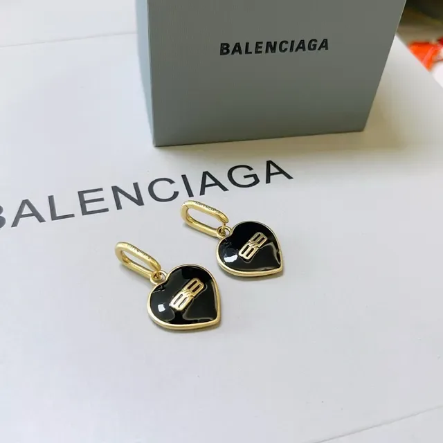 Balenciaga BB Logo Coração Brincos de Esmalte 5