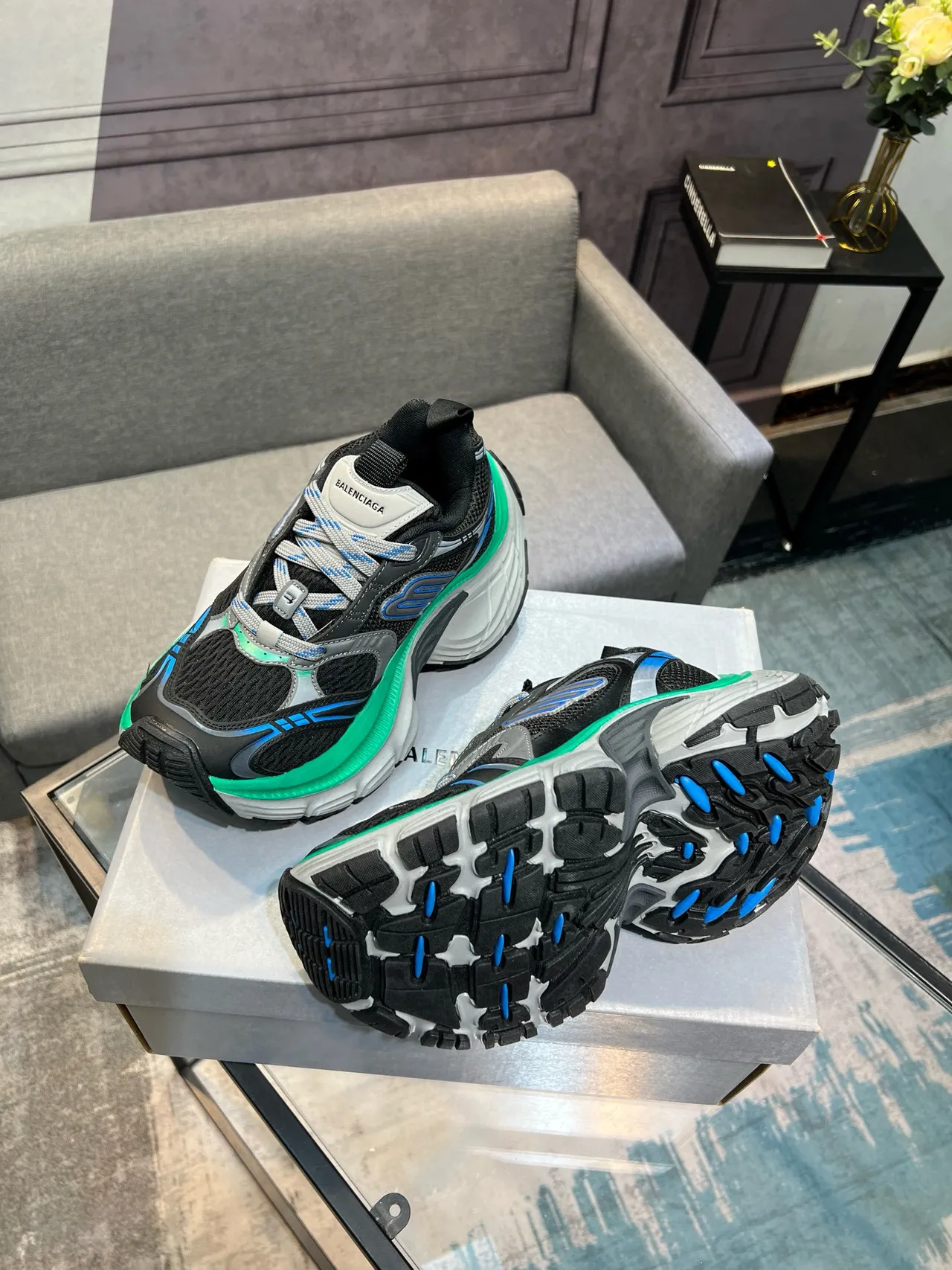 Balenciaga Noir Vert Oversized Sculpted Sole Maille Et Construction De Superposition Synthétique Chaussures Chunky 4