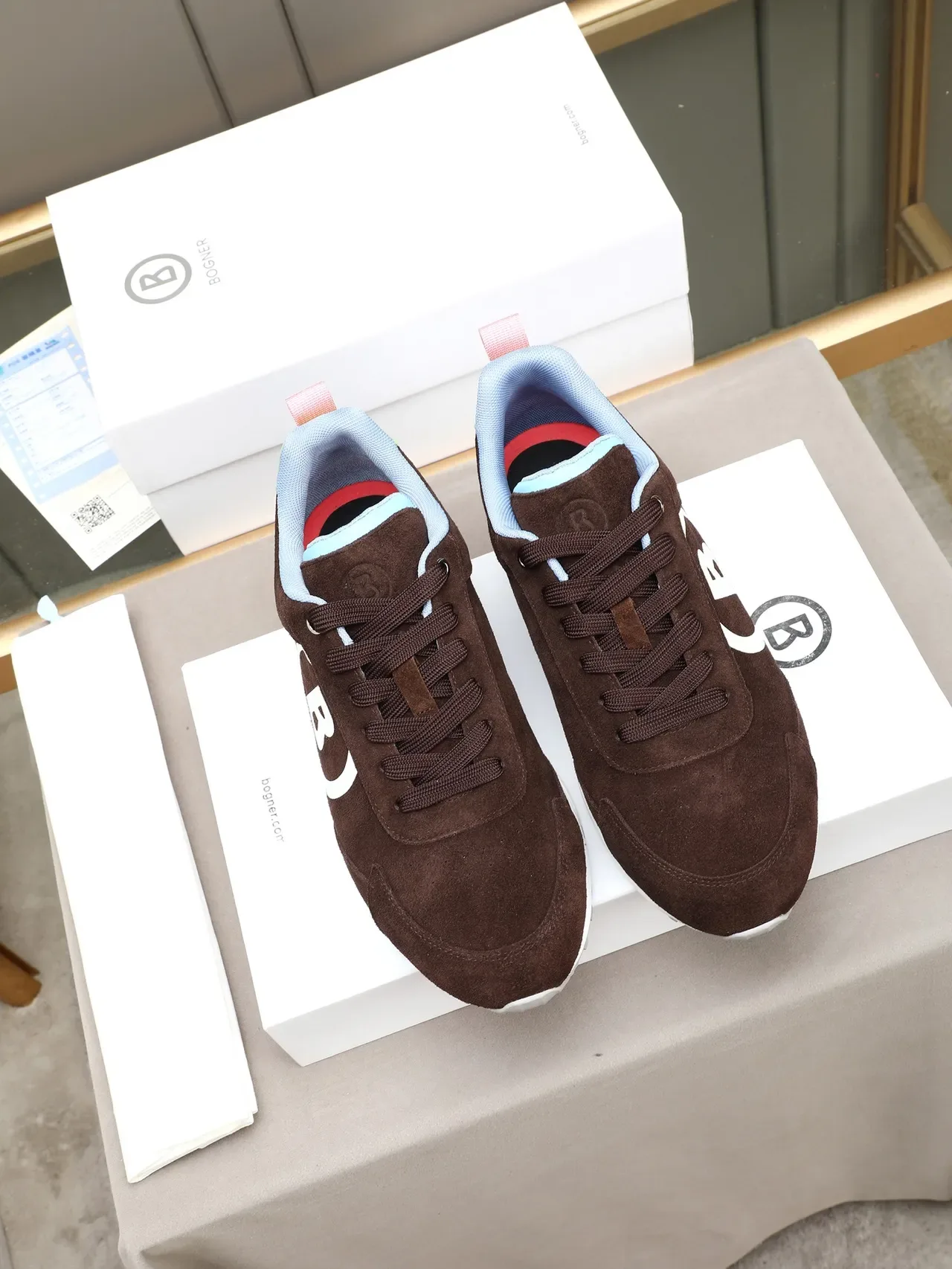 Balenciaga Sneakers Lifestyle Marron Vert Daim Supérieur Oversized Logo Circulaire 2