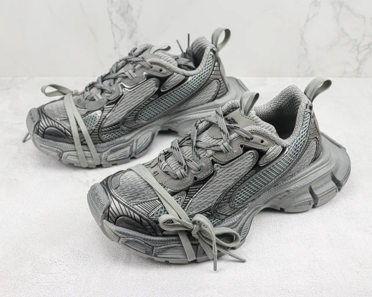 Balenciaga Defender Monocromático Gris Zapatillas Chunky 4