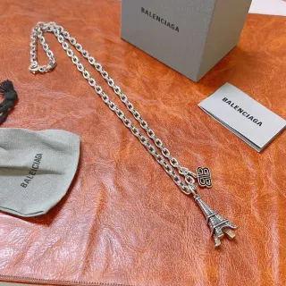 Balenciaga Eiffel Tower and BB Logo قلادة فضية سلسلة كرب تعويذة قلادة