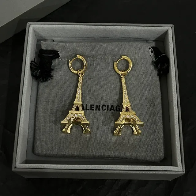 Balenciaga أقراط إيفل تور بارفيه كريستال لون ذهبي 6