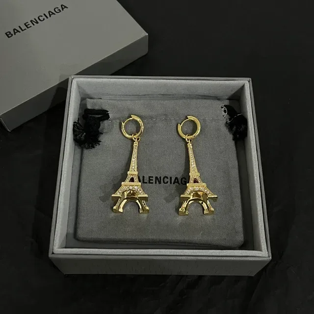 Balenciaga أقراط إيفل تور بارفيه كريستال لون ذهبي 7