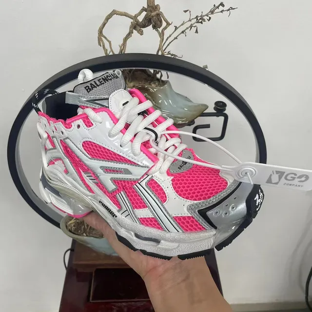 Balenciaga Tênis Chunky Rosa Branco Oversized Cage Overlay Textura de Favos de Mel na Sola Intermediária 6