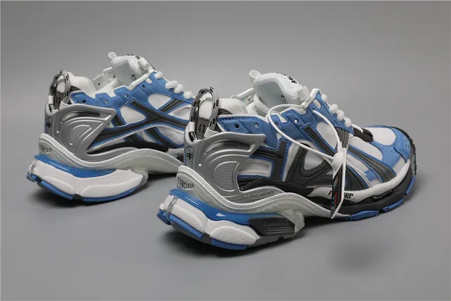 Balenciaga Runner أزرق أبيض رمادي Chunky Sneakers 3