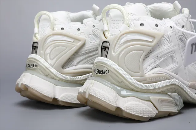 Balenciaga Runner حذاء رياضي سميك أبيض فلورسنت 2