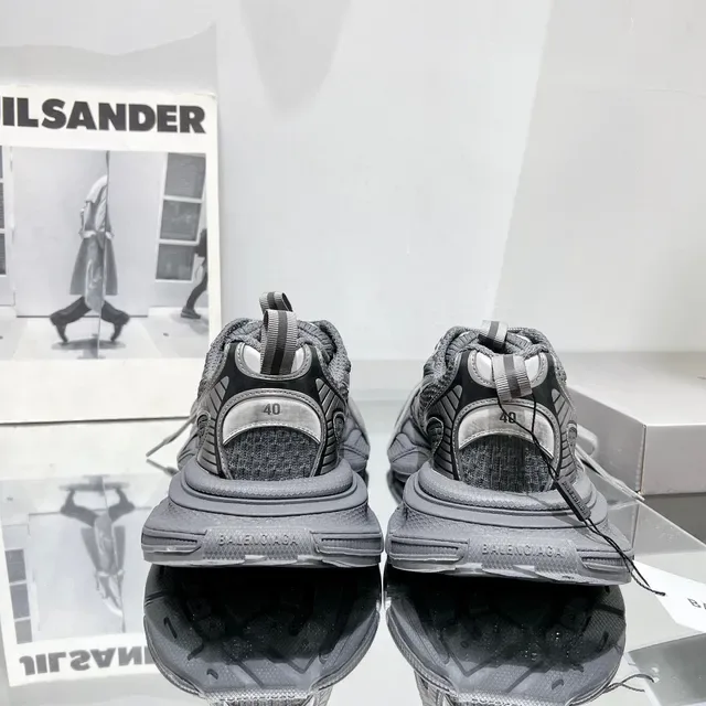 Balenciaga Runner Tênis Cinza Metálico Chunky 3