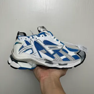 Balenciaga Runner zapatillas chunky blancas azules plateadas