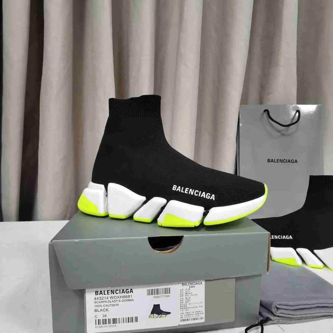 Balenciaga Speedcat Noir Jaune Chaussure à Collet de Chaussette Upper Tricoté Semelle Bloc Segmentée Lifestyle Sneakers 10