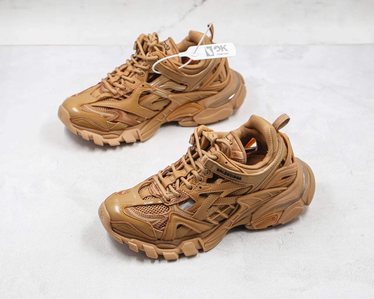 Balenciaga Track Trainer Monotone Tan baskets chunky 7