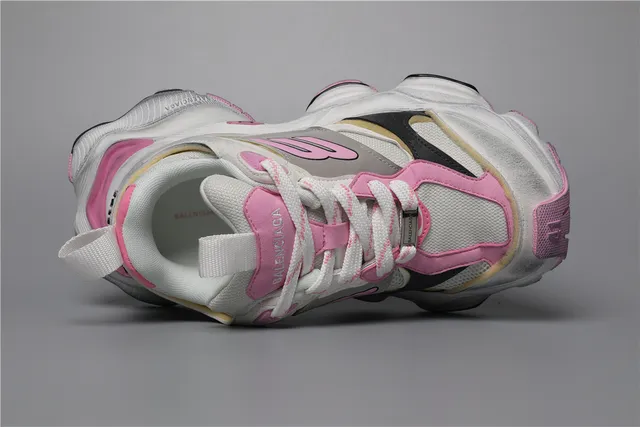 Balenciaga Track Trainer tênis chunky rosa e branco 7