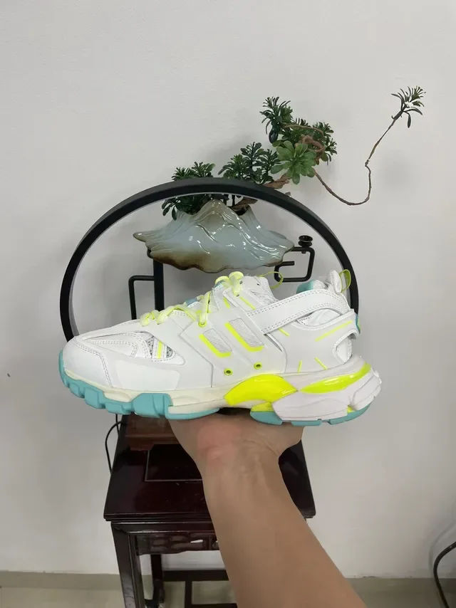 Balenciaga Track Trainer Sneakers Chunky Blanc Jaune Néon Turquoise 5