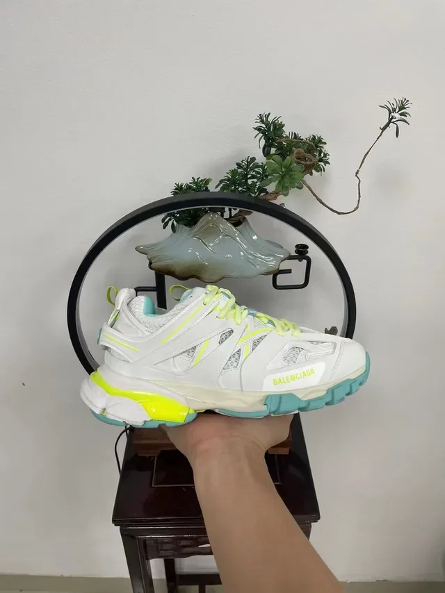 Balenciaga Track Trainer Sneakers Chunky Blanc Jaune Néon Turquoise 6